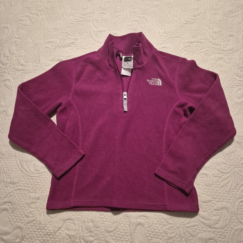 North Face girls size Small or 7/8 fleece pullover 1/4 zip GUC popped stitches